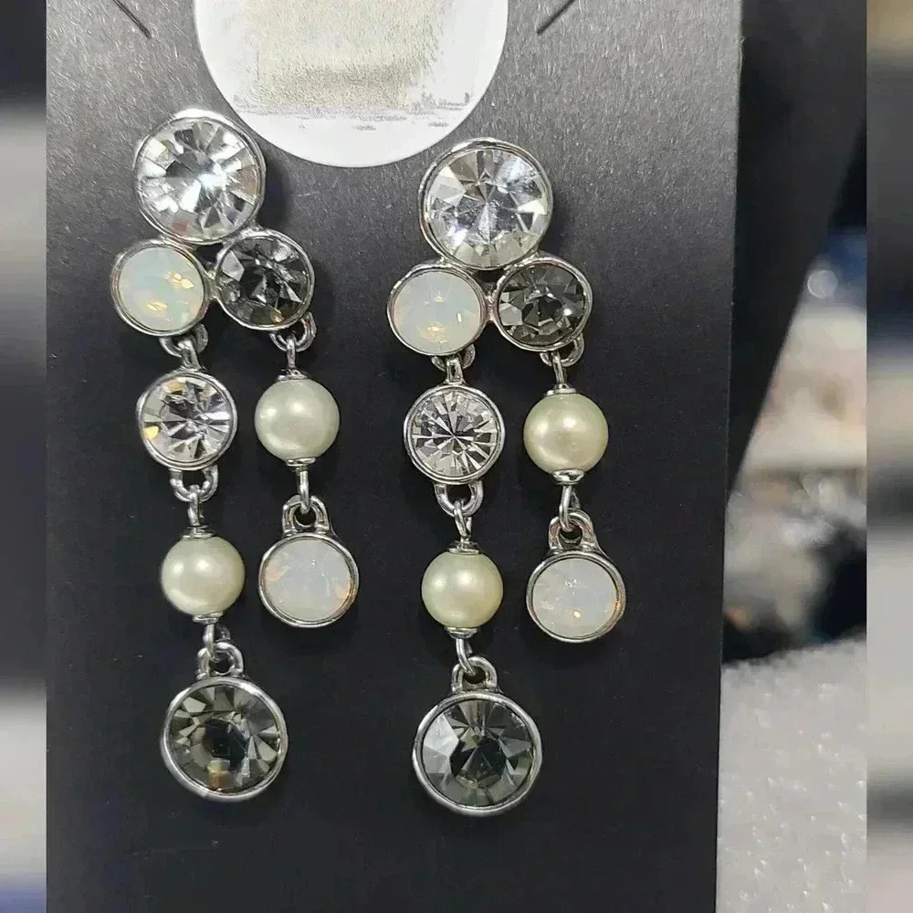 Givenchy crystal fuax opal pearl drop earrings slivertone stud earrings - Picture 14 of 16